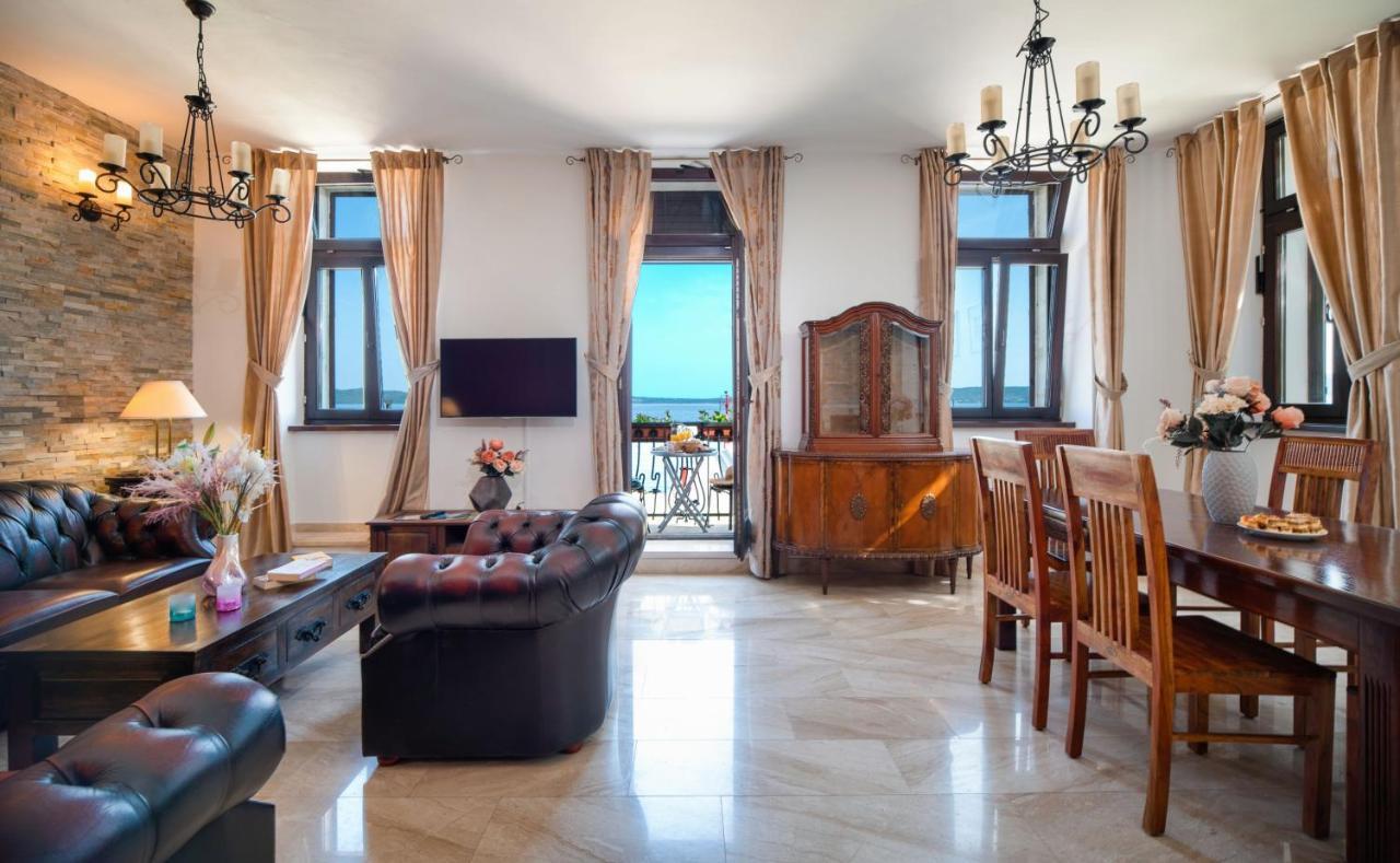 Luxury Apartments Perko Каштела Экстерьер фото