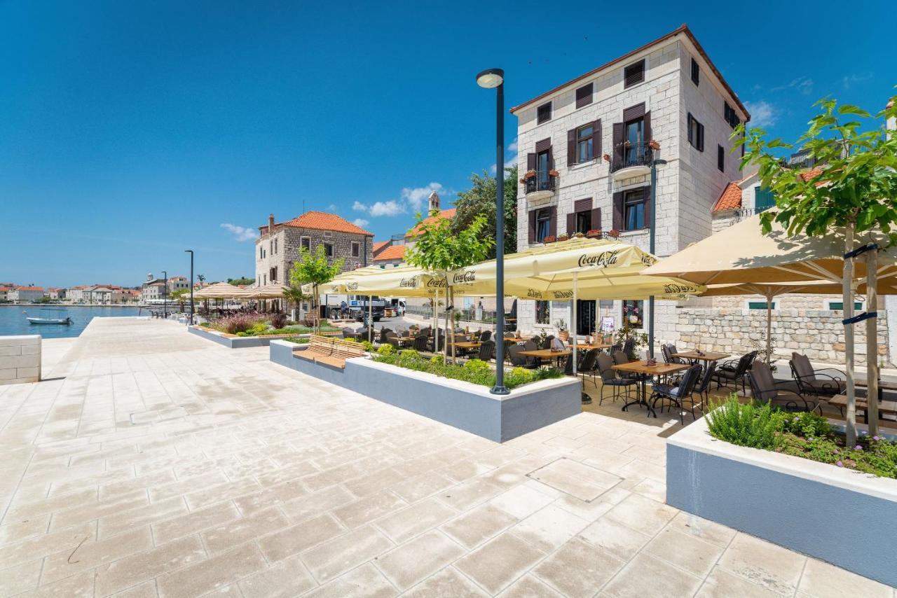 Luxury Apartments Perko Каштела Экстерьер фото