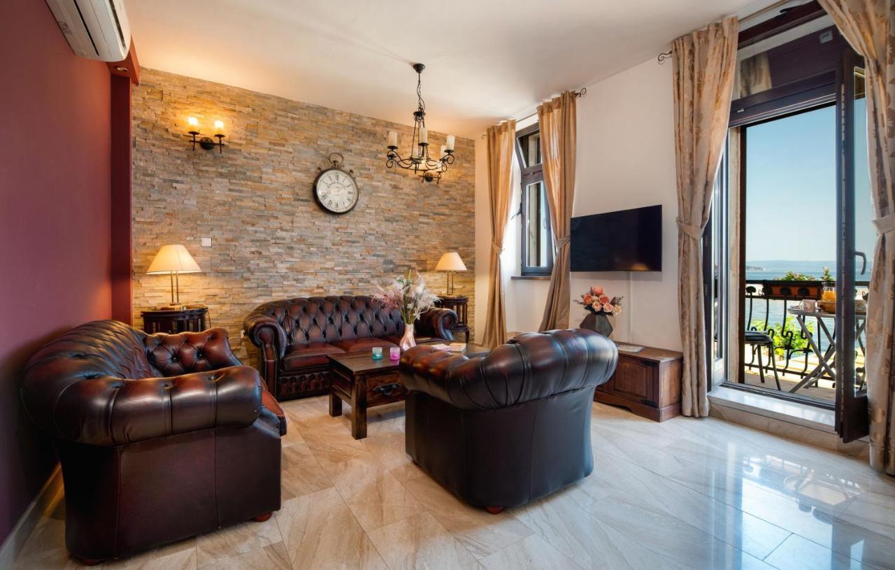 Luxury Apartments Perko Каштела Экстерьер фото