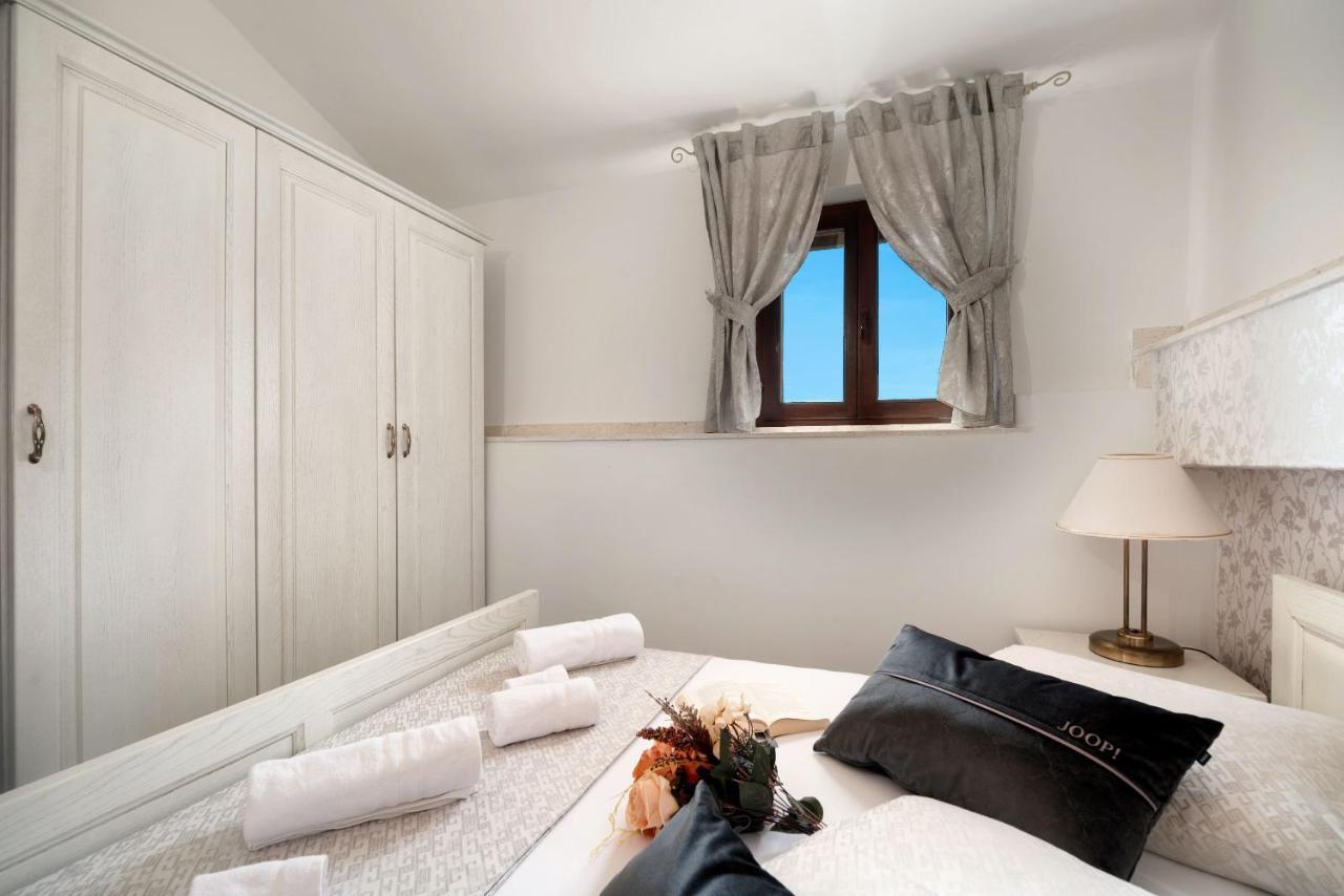 Luxury Apartments Perko Каштела Экстерьер фото